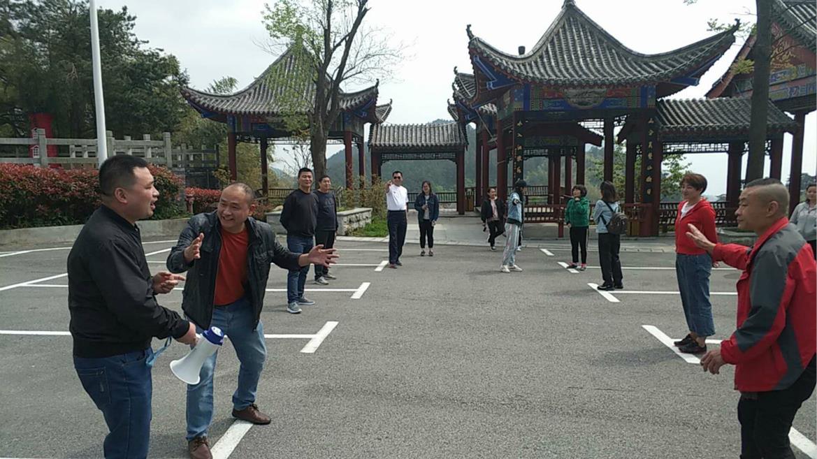 65CB8E4D16F7189BA3D790A4CDF12105_meitu_4