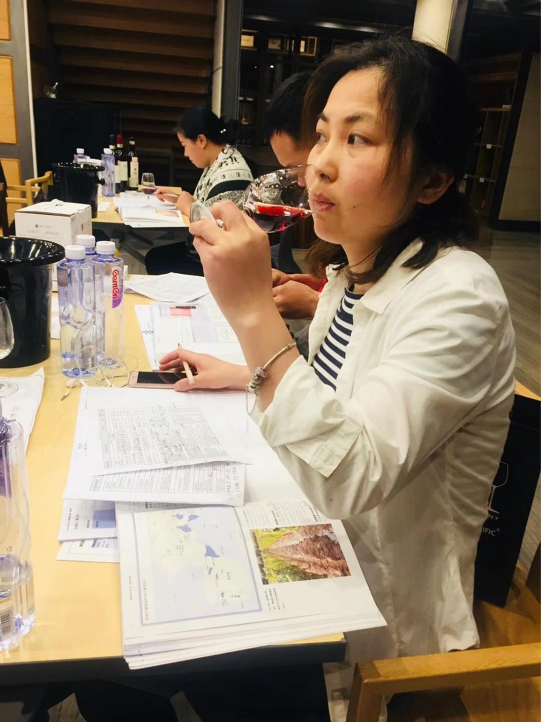 78BC6BC90619C4B883600113BE669AFD_meitu_4