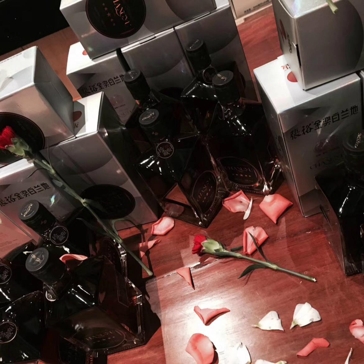 523B03B9EBE1C2D0D99022A4CBAC8E1C_meitu_7