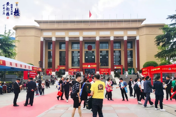 webwxgetmsgimg_副本